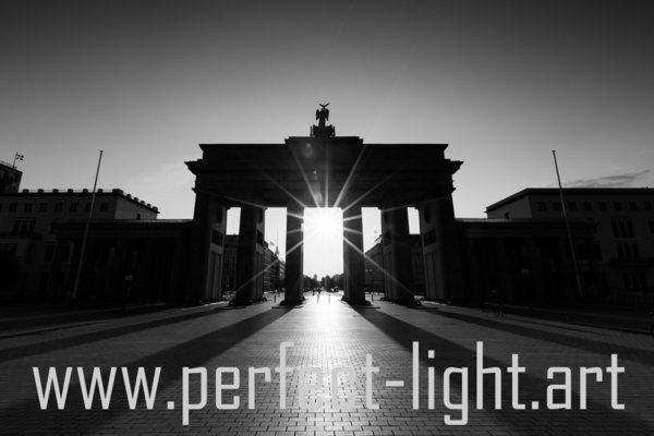 Rise of the Brandenburg Gate - Last Minute